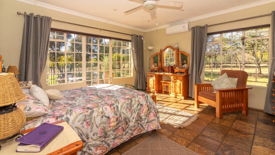 4 Bedroom Property for Sale in Kroonstad Rural Free State